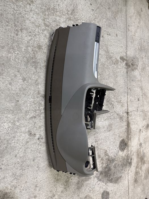 Plansa bord bej audi a6 c6 4f