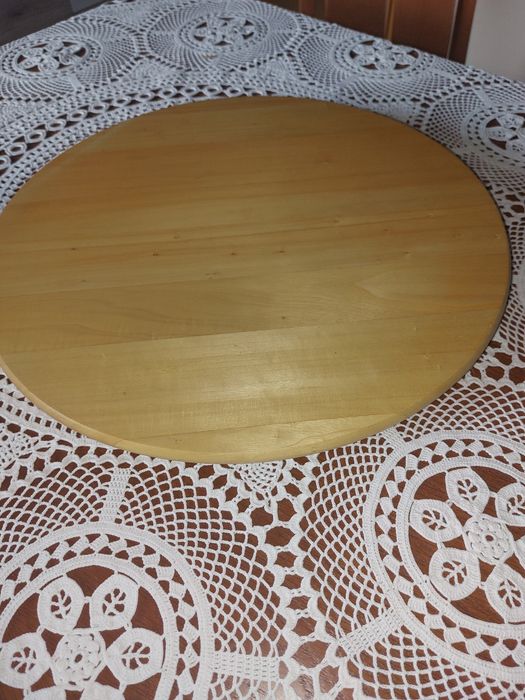 Въртяща се табла за сервиране