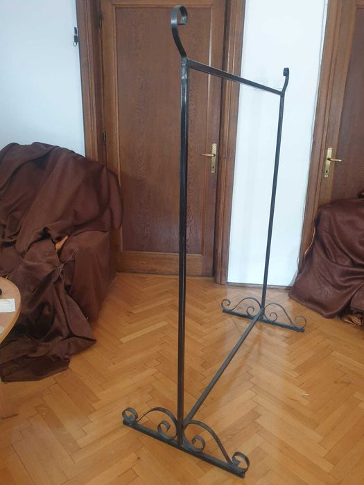 URGENT! Stendere din fier forjat