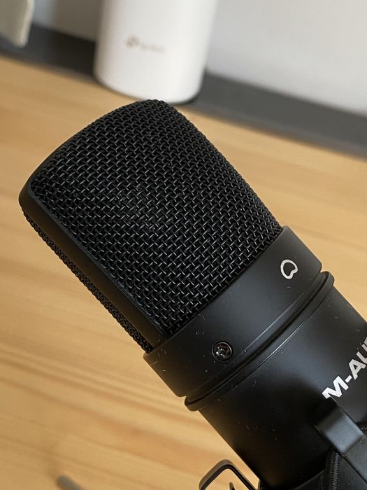 Конденсаторный микрофон M-audio nova black