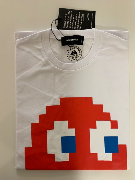 Нови мъжки тениски Dsquared в черен и в бял цвят.Нови с етикети