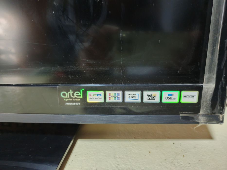 Телевизор Artel 32 дюйма
