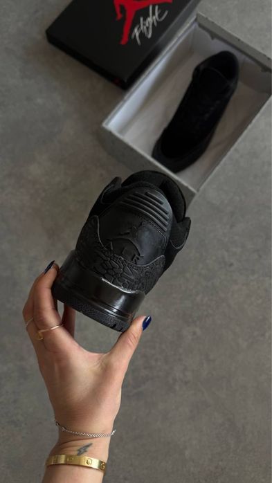 Air Jordan 3 Retro “Black Cat”