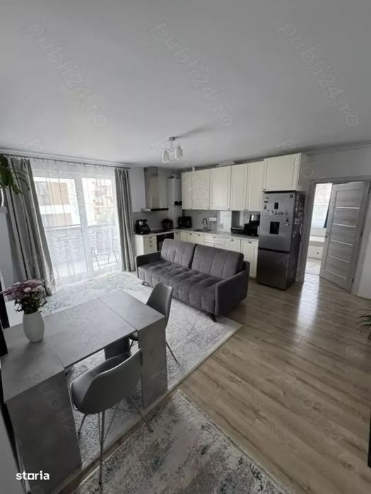 Apartament cu 3 camere, Eroilor .