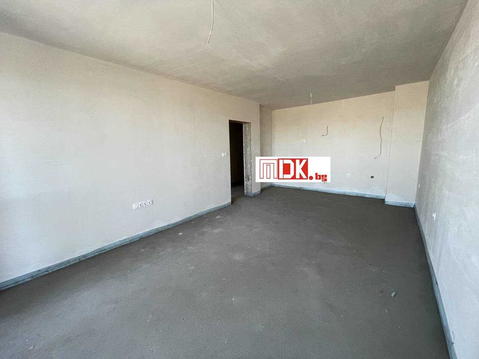 Дава се под наем Двустаен апартамент в Пловдив, Христо Смирненски - 81 кв.м за 98000 € - Снимка #2