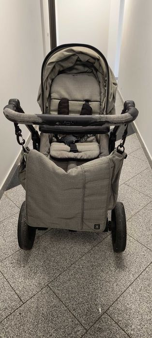 Детска количка Moon Nuova