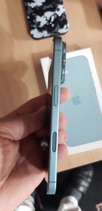 iPhone 16 128 GB.