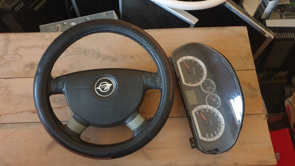 Руль и табло  на Нексиа 3