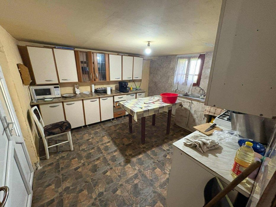 Casa de vânzare în sat Măriuș, comuna Valea Vinului