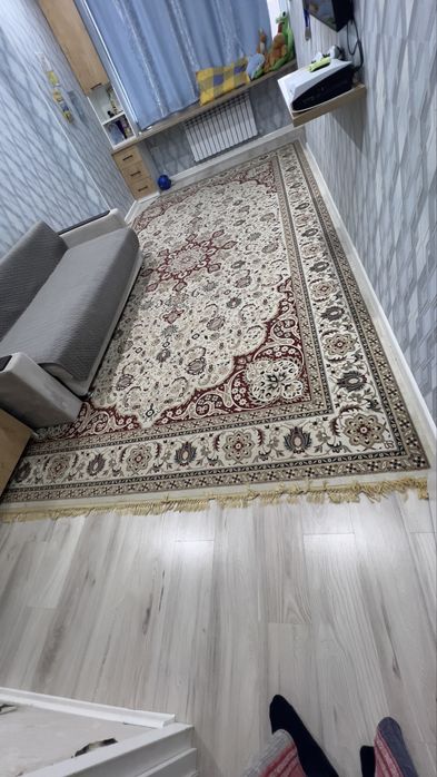 Срочно продам ковер!