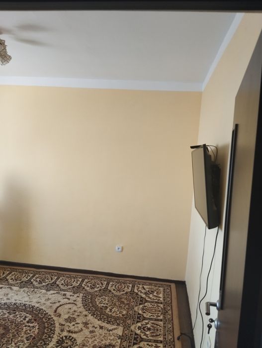 Kvartira hamro bobo to'yxonasi orqa tomonida