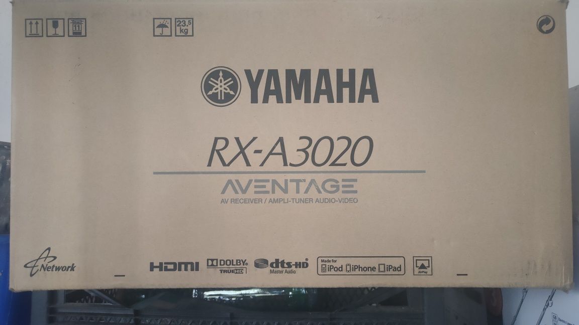 Yamaha receiver RX-A3020