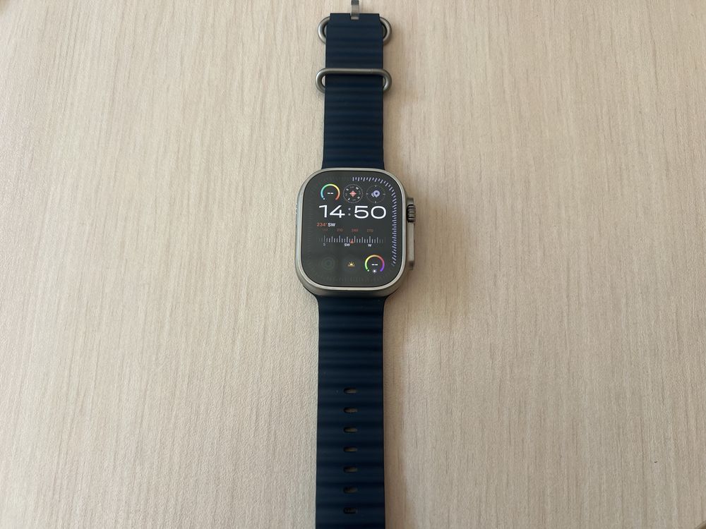 Продавам Apple Watch Ultra 2