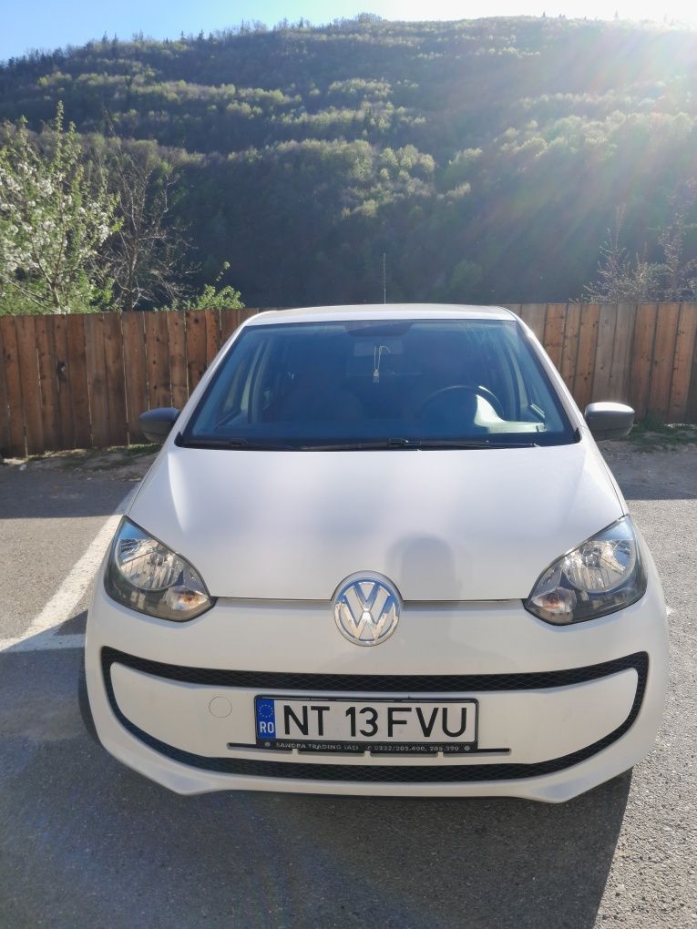 Volkswagen UP! AN 2013 1.0 Mpi 60 CAI Proprietar Schimb Negociabil