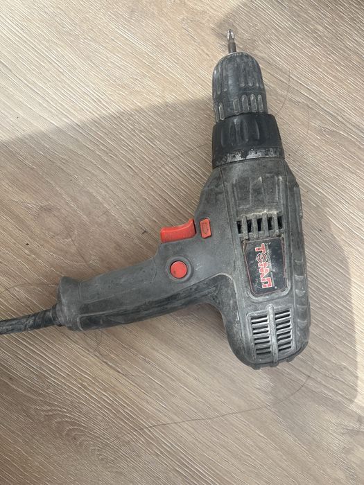 Дрель шурупеверт