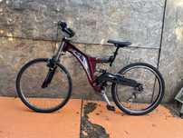 Bicicleta xc endure  roti 26”  cu suspensii
