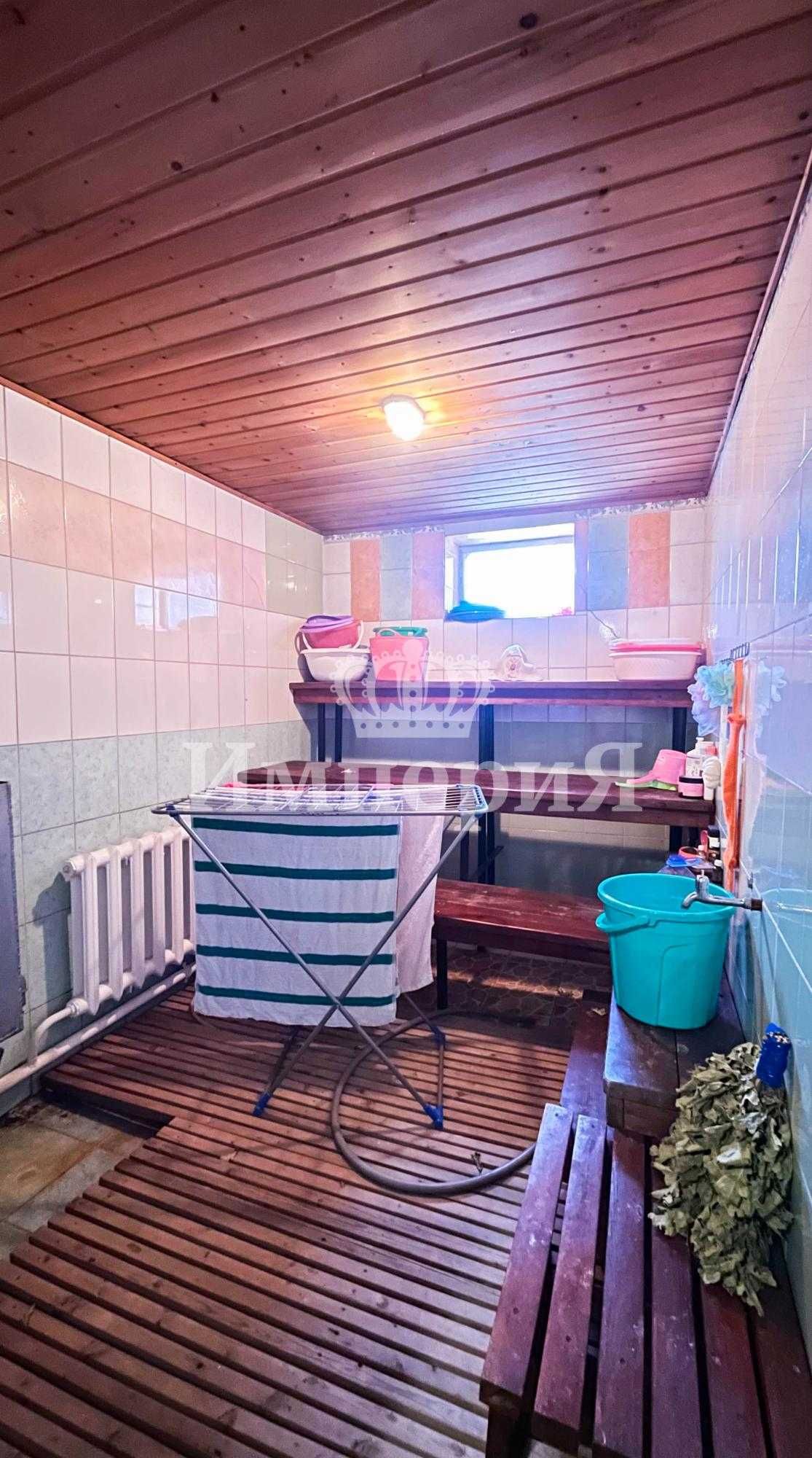 Продается добротный, двухэтажный дом на Хуторе, Анна Империя