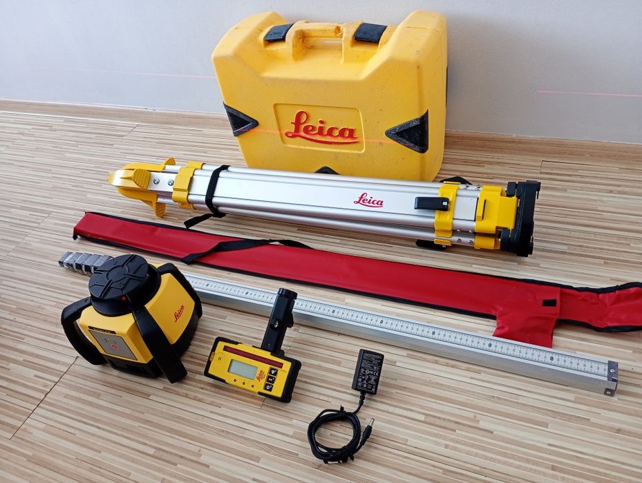 Nivelă laser Leica Rugby 610