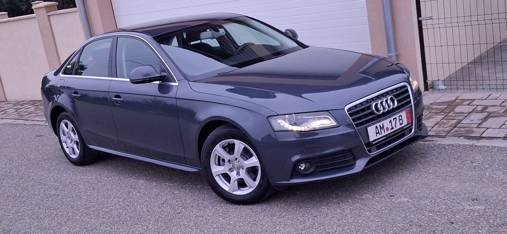 Audi a4 B8. 2.0 TDI 2009 Led. Xenon/Navi/incalzire (Diese)l