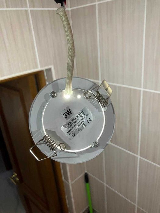Софиты потолочные б/у