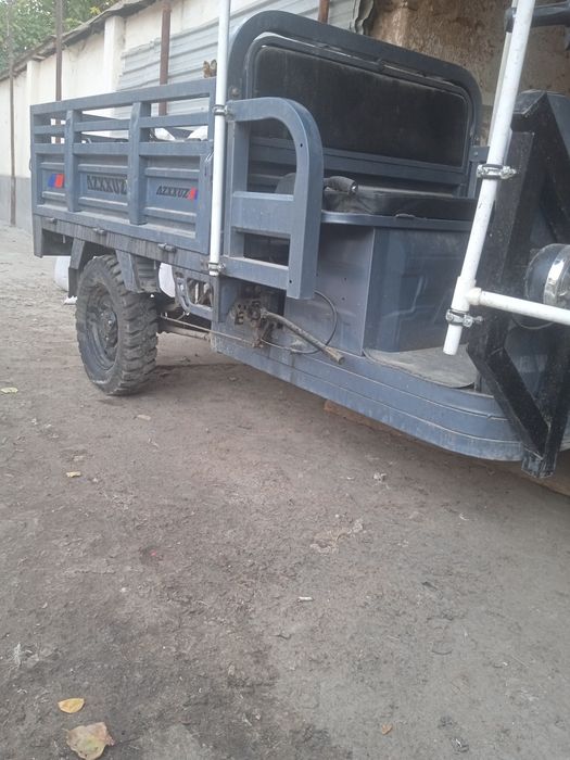 Skutr sotiladi 1tonnalik