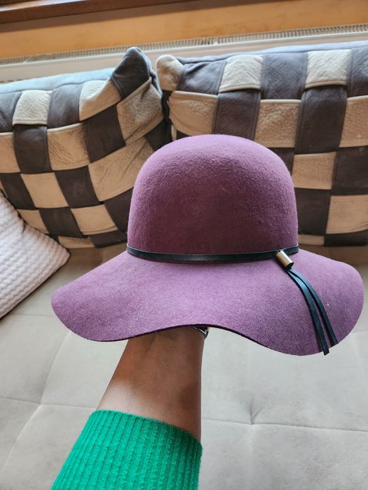 Дамска шапка H&M