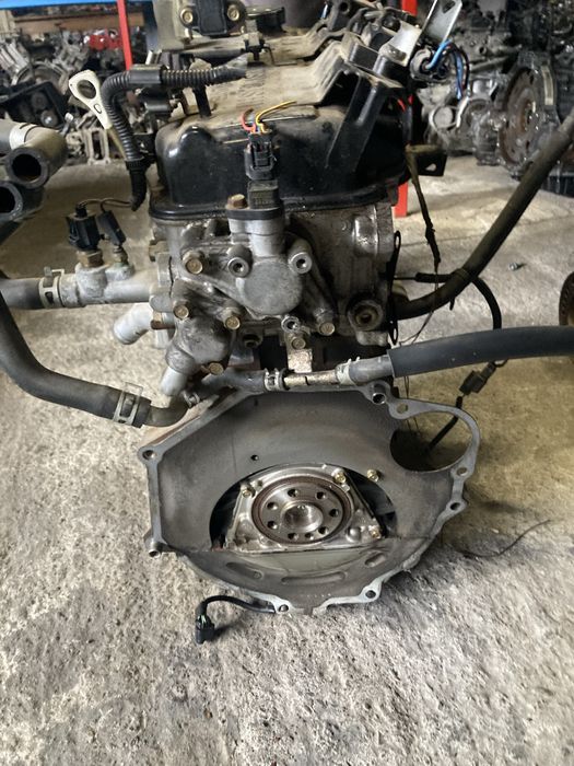 Mitsubishi Pinin 1.8i 2004 година Двигател