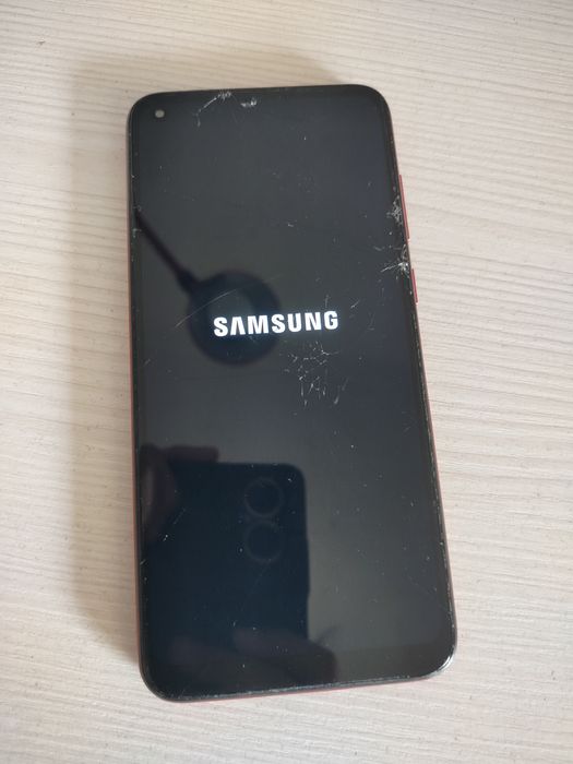 Samsung galaxy A11 2/32ГБ