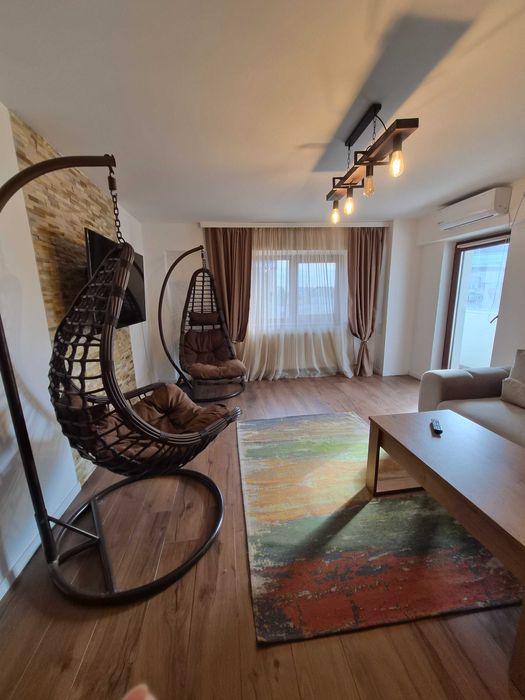 Piata victoriei, apartament spatios amenajari noi, de lux, proprietar.