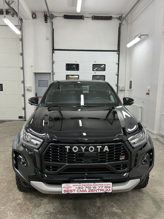 Toyota Hilux GR Sport 2 - 2.8,D 4WD Pret afisat TVA inclus