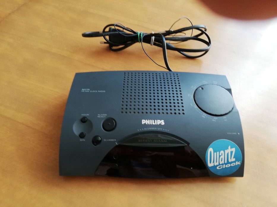 Радио-часовник PHILIPS