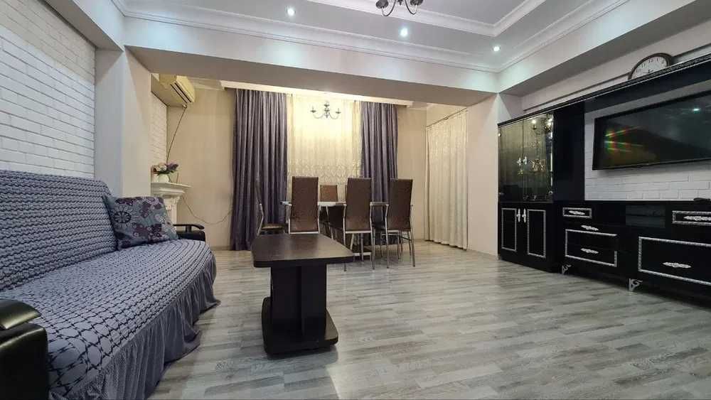 Сдам срочно большую квартиру 3/4/9 Махтумкули (IT Park) 391*