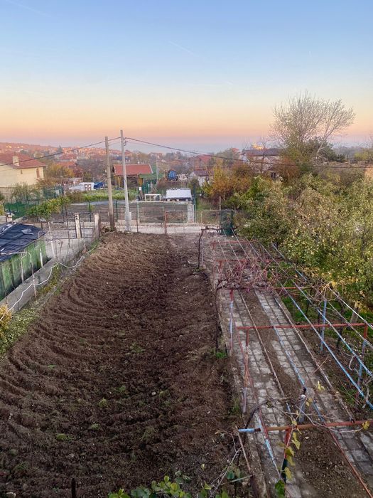 Панорамен парцел 600м2, ток, вода, канал, сграда, кв.Виница! 149000€
