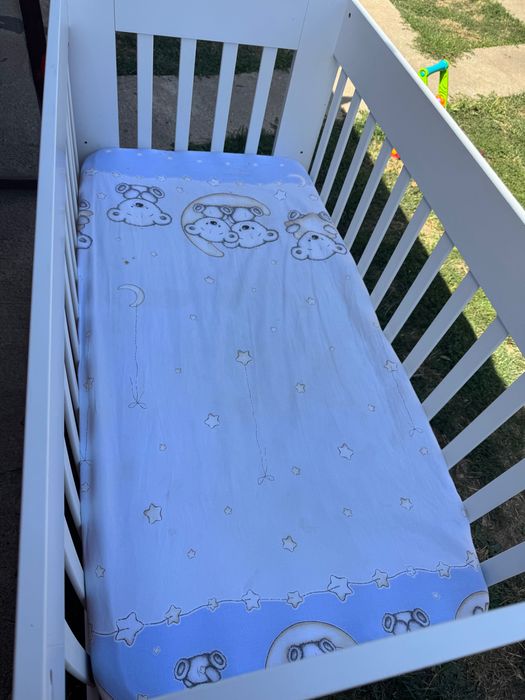 Vand pat pentru bebe doua bucati