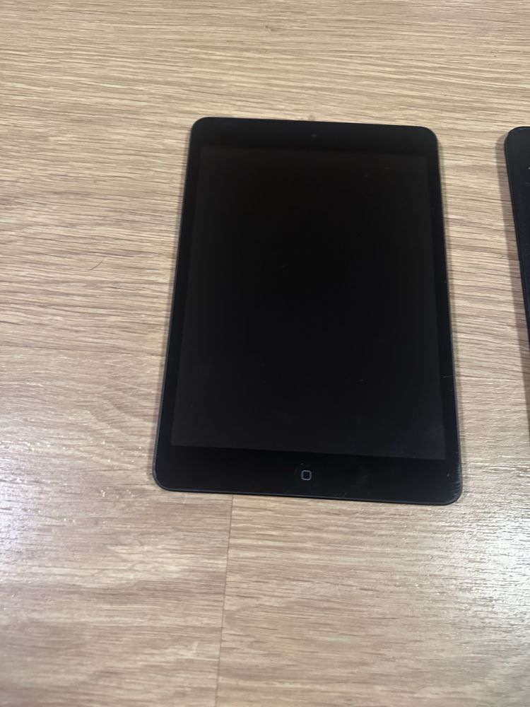 Таблет Apple mini