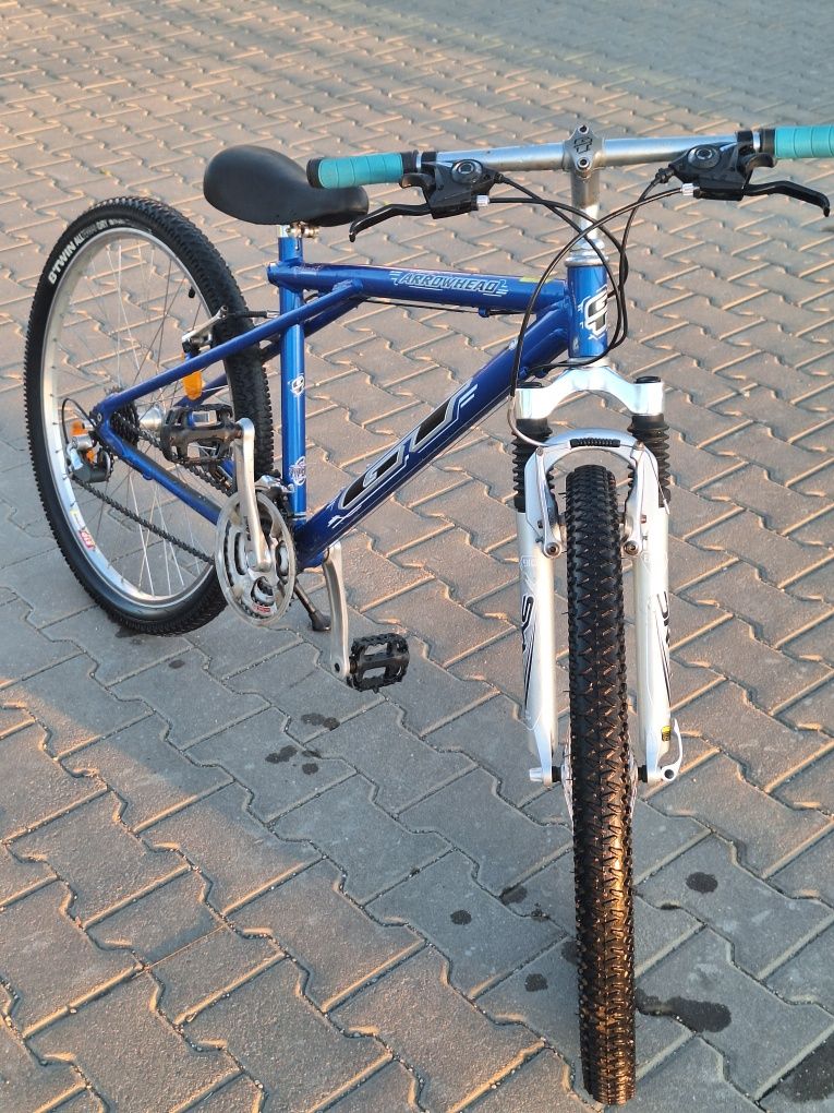 Bicicleta suspensie fata