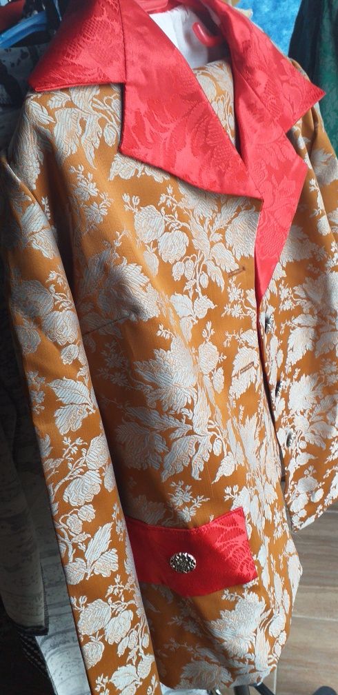 Costume damă,mătase,casmir