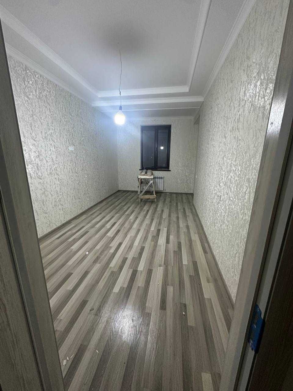 Samarqan shahar Samkochda 73 kvadrat 2 xona Navastroyka kvartira