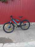 Vând bicicleta HERCULES în stare bună are roți de 27.5 și frane pe ule