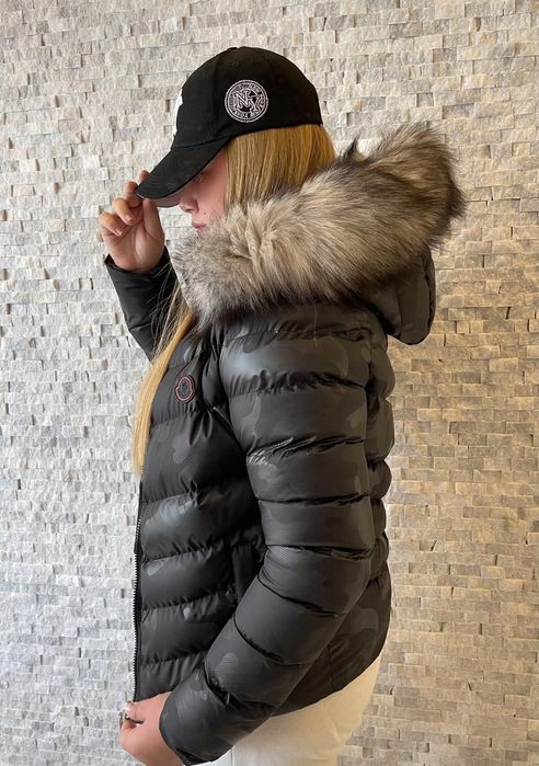 Премиум якета с естествен косъм.