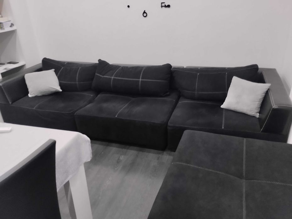 Диван от четири модула