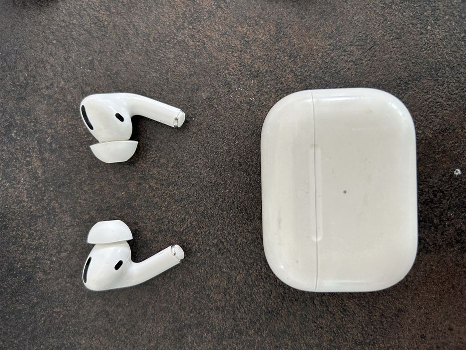 AirPods Pro (1st Gen) originale – Wireless Charging Case – funcționale