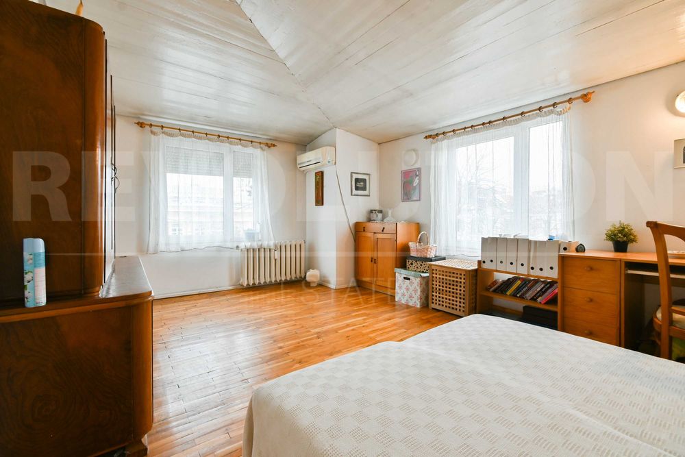 Продава се Тристаен апартамент в София, Център - 70 кв.м за 5715 €/кв.м - Снимка #9