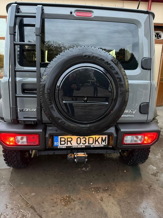 Suzuki Jimmy 1.5  All Grip