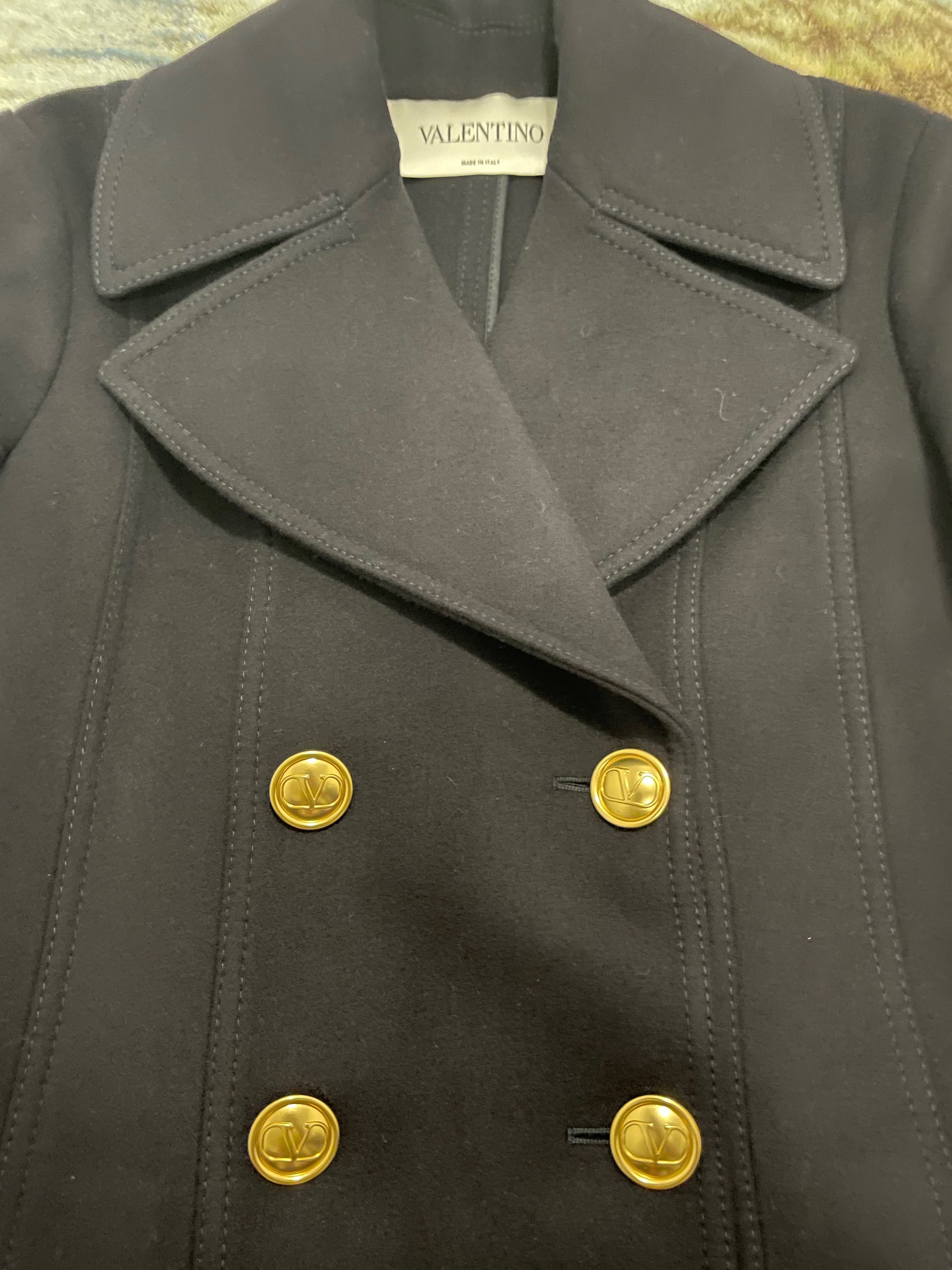 Дамско палто Valentino