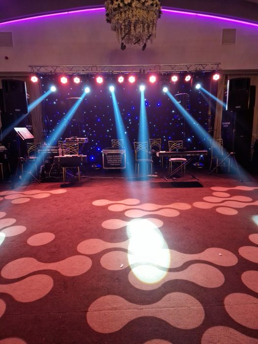 Fum greu de poveste pentru dansul mirilor/schela de lumini/ videobooth