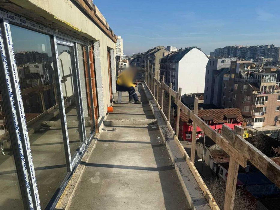 Продава се Тристаен апартамент в Варна, Център - 154 кв.м за 942 €/кв.м - Снимка #3