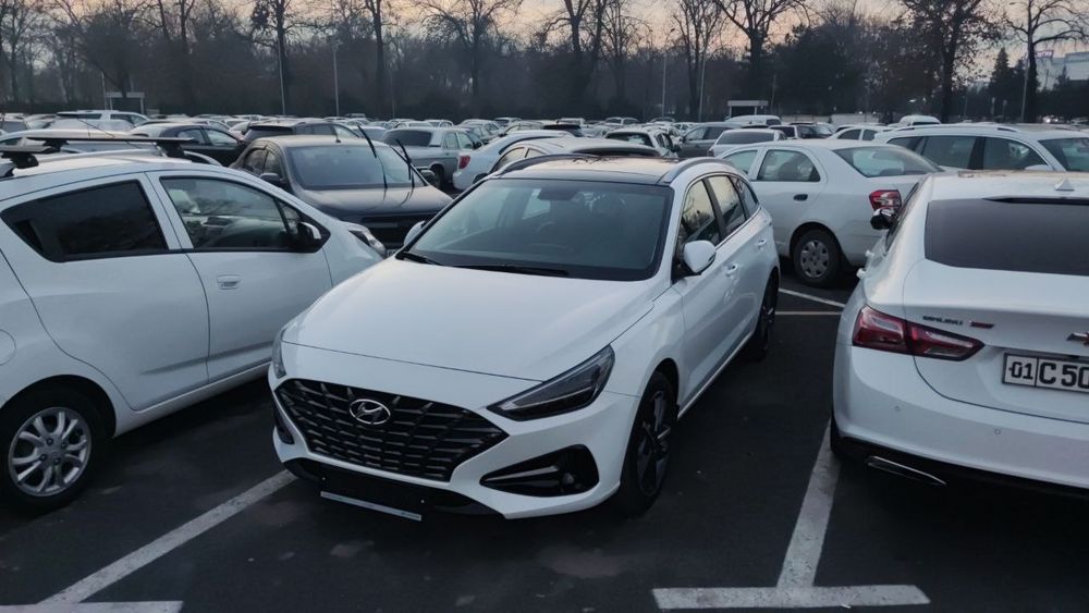 Hyundai i30 хатчбек семейный