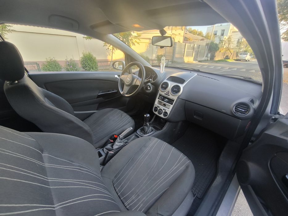 Opel Corsa D 1.3 CDTI 75cp