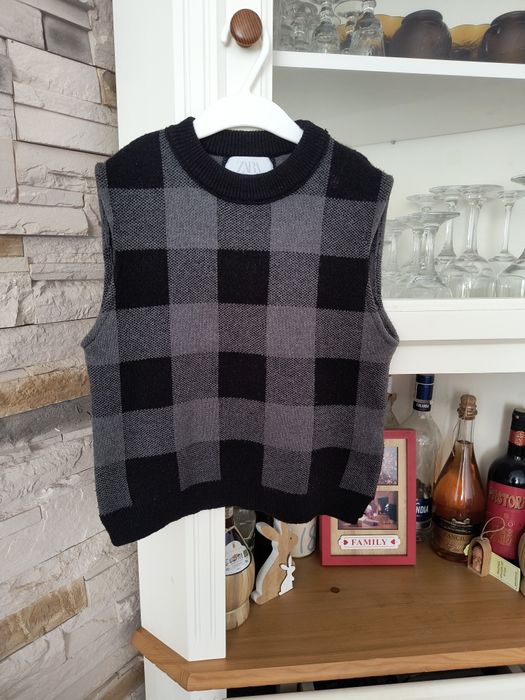 Vesta Zara școala mărime 122/128